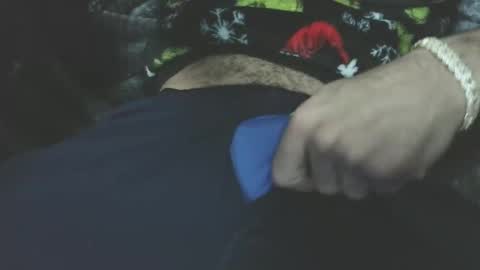 Snapshot of hands0nc chatting on February 10, 7:34 am PHHands0nC online show from February 10, 7:34 am