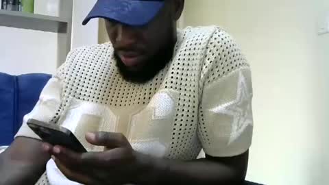 handsome king online show from March 8, 1:03 pm