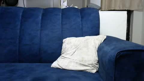 handsome king online show from October 21, 6:30 pm