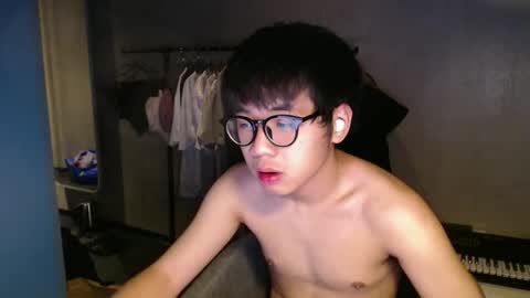 handsome_mannn online show from October 21, 7:03 pm