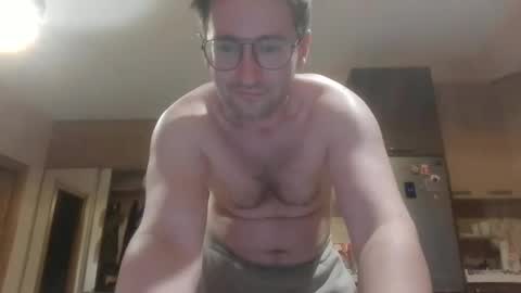 Snapshot of handsome_sasha chatting on March 9, 6:54 pm Sasha online show from March 9, 6:54 pm