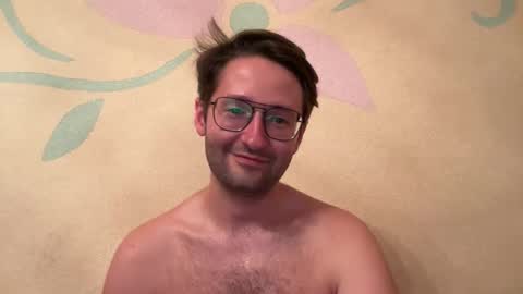 Snapshot of handsome_sasha chatting on September 10, 6:08 pm Sasha online show from September 10, 6:08 pm