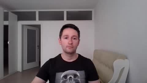 Snapshot of handsome_sasha chatting on February 8, 10:29 am Sasha online show from February 8, 10:29 am