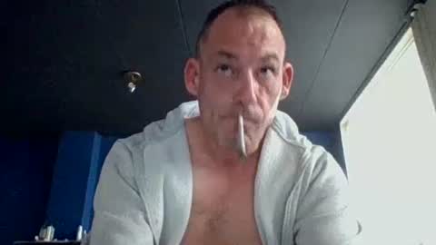 handsomeguy4ever online show from November 8, 2:06 pm