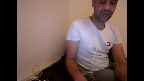 Snapshot of handsomepenis20cm chatting on October 10, 9:47 pm handsomepenis20cm online show from October 10, 9:47 pm