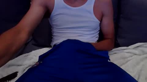 HandsomeStranger online show from July 2, 2:33 am