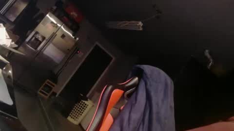 Snapshot of handyman5303 chatting on January 5, 2:49 am Handystudman online show from January 5, 2:49 am