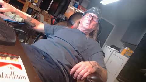 Snapshot of handystud33 chatting on March 14, 4:01 pm handystud33 online show from March 14, 4:01 pm