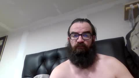 Snapshot of handywoody chatting on February 28, 2:23 am handywoody online show from February 28, 2:23 am