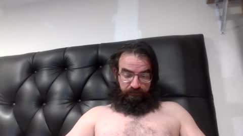 Snapshot of handywoody chatting on March 4, 1:22 am handywoody online show from March 4, 1:22 am