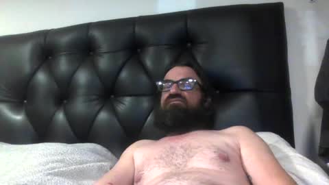 Snapshot of handywoody chatting on July 18, 1:43 am handywoody online show from July 18, 1:43 am