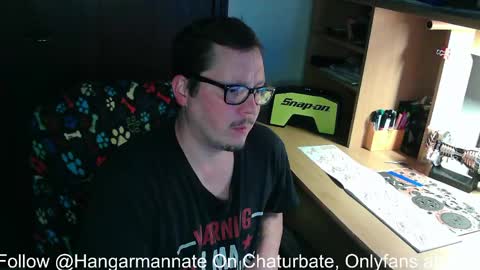 Snapshot of hangarmannate chatting on May 15, 11:23 pm Nate online show from May 15, 11:23 pm
