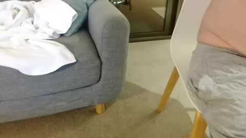 hankitforme online show from December 5, 11:08 am