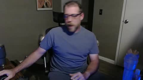 Hank Johnson online show from November 23, 4:56 am