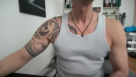 hanky online show from March 24, 11:59 am