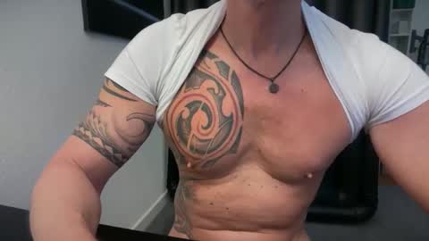 hanky online show from April 13, 7:14 am