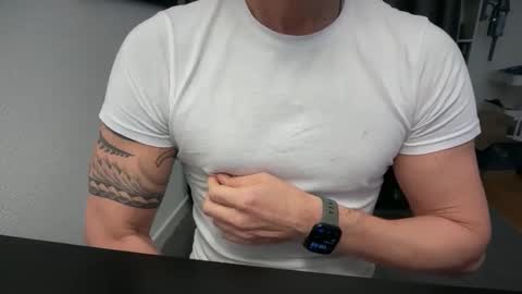 hanky online show from April 16, 6:58 am