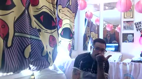 hank rams online show from September 21, 6:53 pm