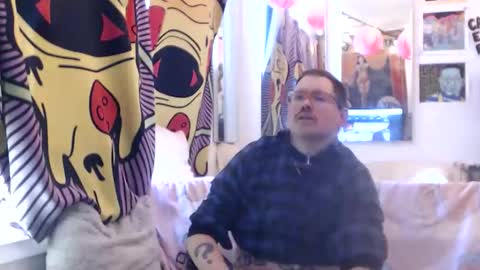 hank rams online show from February 4, 8:03 pm