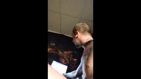 hankskrave online show from December 21, 5:31 pm