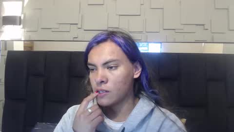 Hanna online show from December 1, 7:41 pm