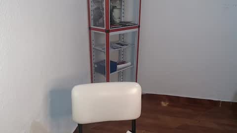 Snapshot of hanna99moon chatting on January 30, 9:04 am JUANA online show from January 30, 9:04 am