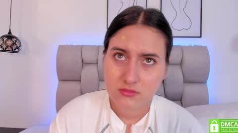 Snapshot of hanna__evans_ chatting on May 14, 11:28 am hanna__evans_ online show from May 14, 11:28 am