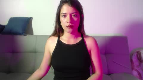 Hanna  online show from March 1, 10:12 pm