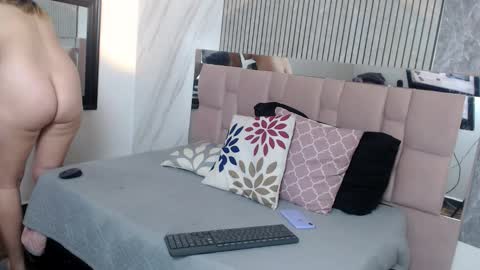 Hanna Palmer online show from November 12, 12:16 pm