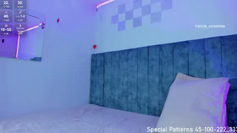 Snapshot of hanna_connorss chatting on April 24, 8:00 pm hanna_connorss online show from April 24, 8:00 pm