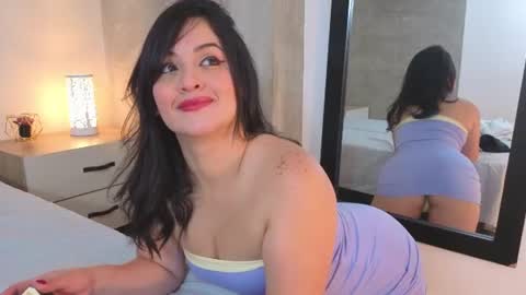 Snapshot of hanna_gatess chatting on July 25, 11:52 am ANA online show from July 25, 11:52 am