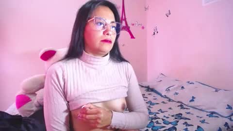 HANNA online show from February 19, 12:45 pm