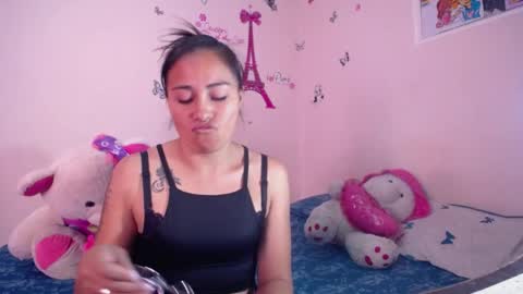 HANNA online show from April 3, 8:29 pm