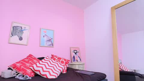 Snapshot of hanna_grray chatting on December 20, 9:00 am Hanna online show from December 20, 9:00 am