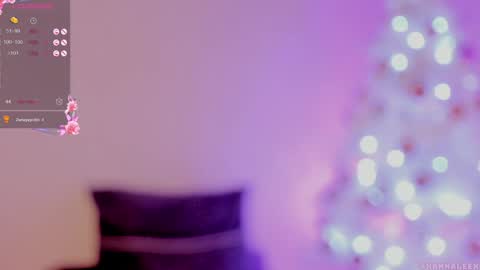 Snapshot of hanna_lee02 chatting on December 17, 4:11 pm Hanna Lee online show from December 17, 4:11 pm