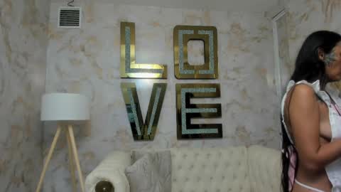 Snapshot of hanna_slut chatting on May 31, 1:58 am EVA online show from May 31, 1:58 am