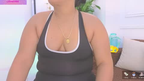Snapshot of hanna_squirt_1 chatting on May 9, 10:53 am HANNA SOFIA online show from May 9, 10:53 am