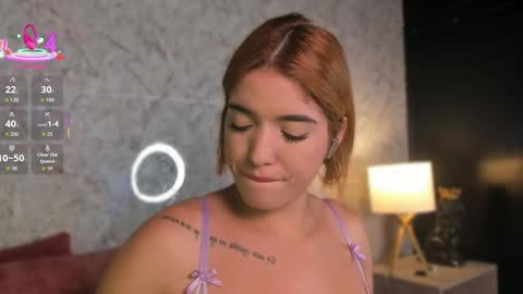 Hanna  online show from April 9, 8:36 pm