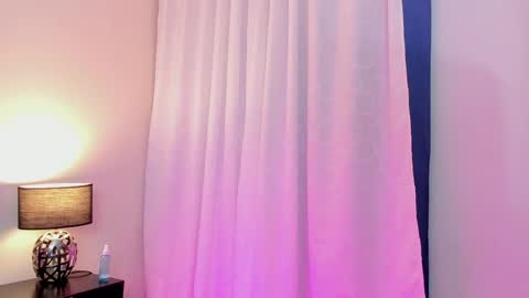 Snapshot of hanna_vell11 chatting on April 30, 1:56 am hanna_vell11 online show from April 30, 1:56 am