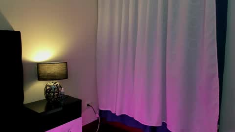 Snapshot of hanna_vell11 chatting on May 2, 2:38 am hanna_vell11 online show from May 2, 2:38 am