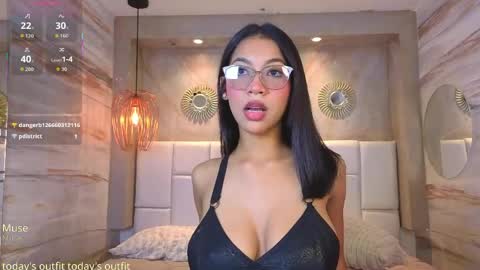 Snapshot of hanna_vic chatting on April 25, 9:12 pm hanna_vic online show from April 25, 9:12 pm