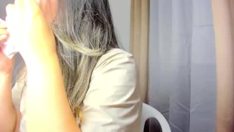 Hanna online show from April 10, 1:33 am