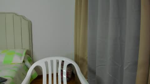 Hanna online show from April 23, 1:18 am