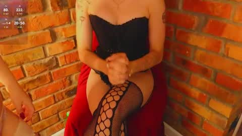 Snapshot of hannaandrew chatting on July 10, 9:06 pm CarolinaMarie online show from July 10, 9:06 pm