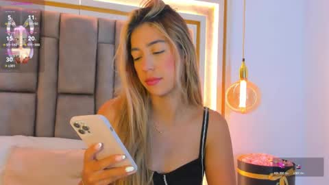 Snapshot of hannabronw chatting on May 3, 9:04 am Eliana online show from May 3, 9:04 am