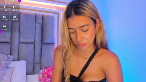 Snapshot of hannabronw chatting on July 1, 1:07 am Eliana online show from July 1, 1:07 am