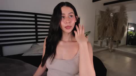 Snapshot of hannah_brady chatting on January 25, 8:10 pm Hannah online show from January 25, 8:10 pm