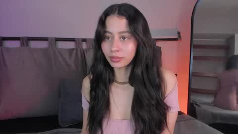 Snapshot of hannah_brady chatting on January 29, 1:05 am Hannah online show from January 29, 1:05 am