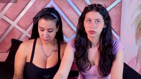 Snapshot of hannah_brady chatting on March 6, 8:27 pm Hannah online show from March 6, 8:27 pm