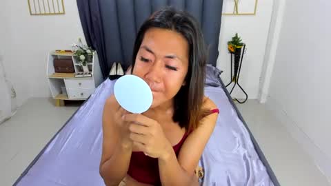 Snapshot of hannah_louissex chatting on July 5, 10:17 pm hannah_louissex online show from July 5, 10:17 pm